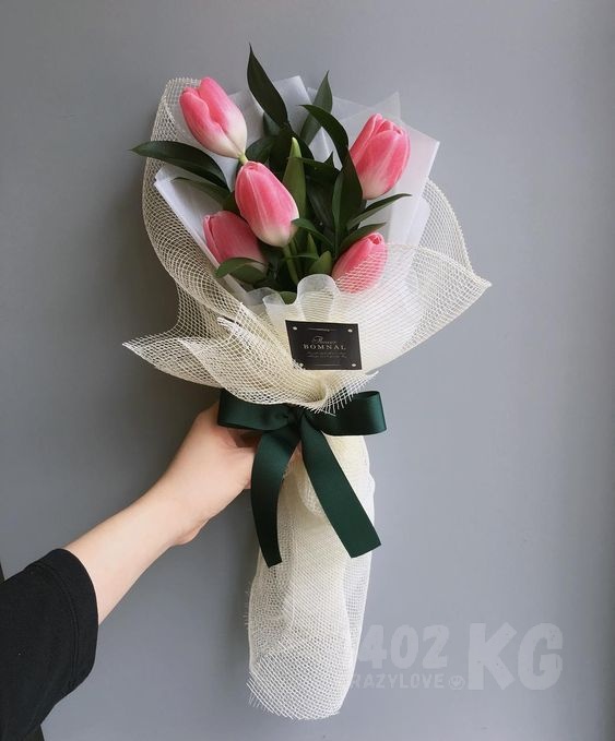 Букет из тюльпанов